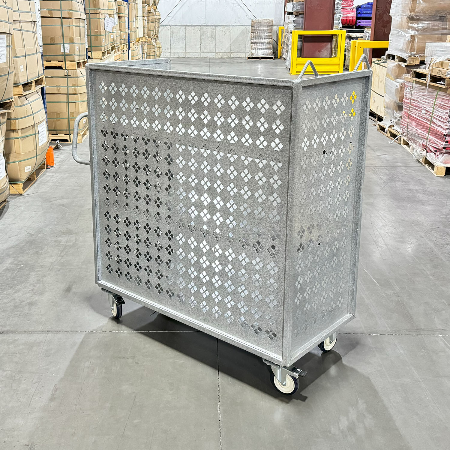 picking cart Utility Cart with 3 Shelves picking cart Three Shelf Distribution Cart picking cart 3 shelf picking cart, 3 shelf Picking Cart, picking cart, ecom cart, ecommerce cart, ecommerce picking cart, picking cart,